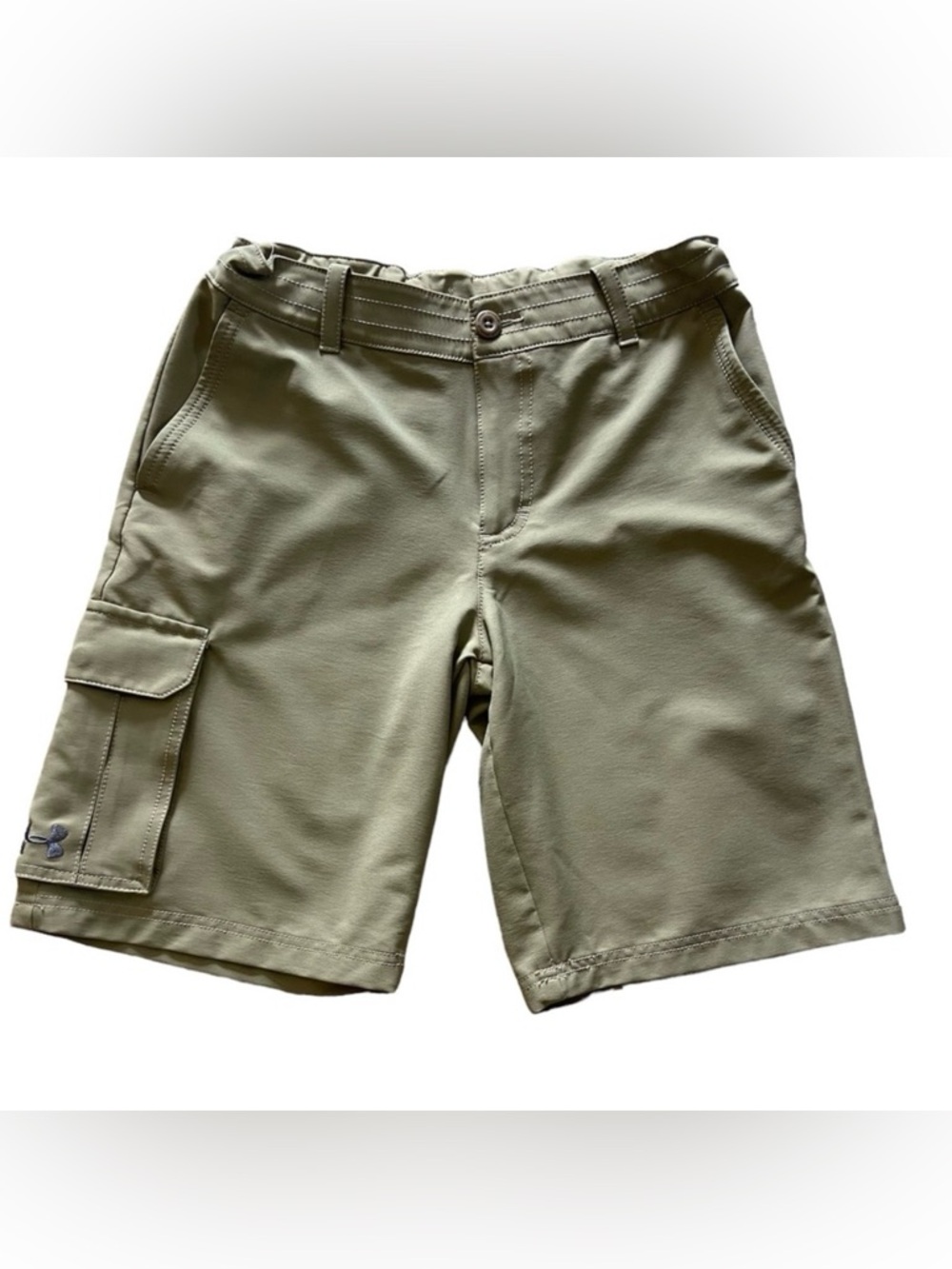 Under Armour Youth Large Loose Fit Golf Shorts Performance Material Cargo Pocket